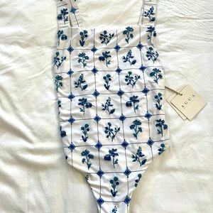 Agua Bendita one piece swimsuit NWT